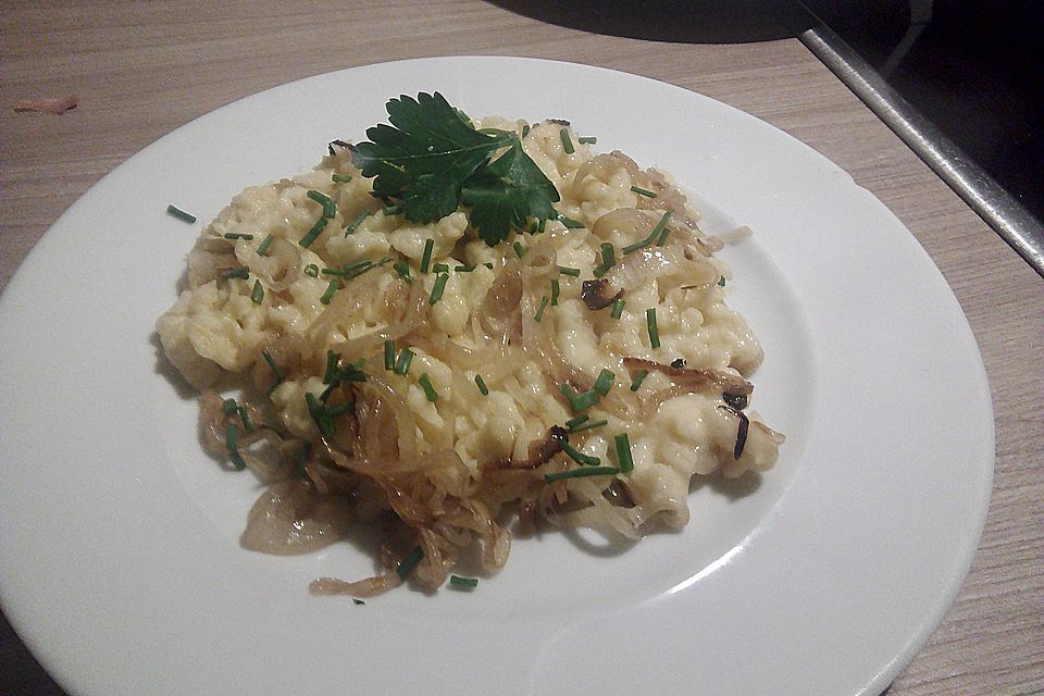 Käsespätzle mit Berg-, Bauernkäse, Romadur und Limburger