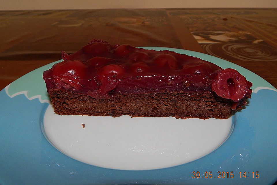 Schoko-Kirsch-Kuchen ohne Mehl und Zucker