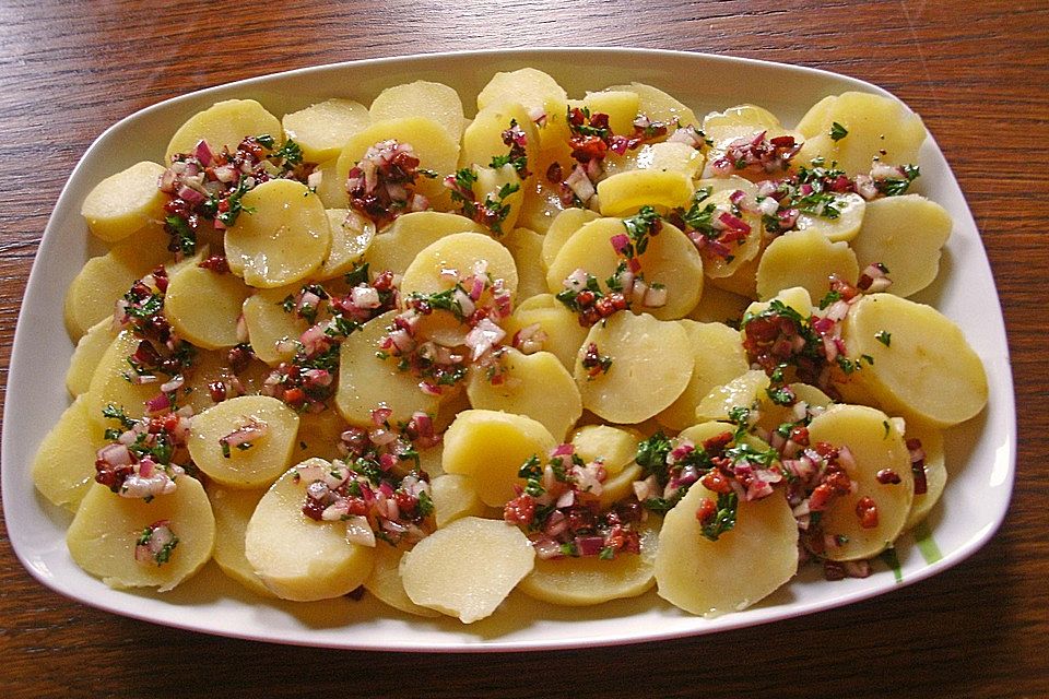 Kartoffel-Carpaccio mit Speck-Dressing