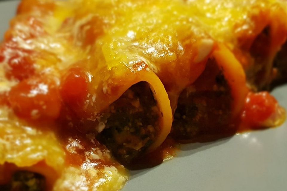 Cashew-Spinat-Canneloni