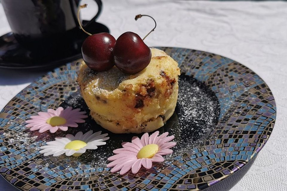 Saftiger Tassenkuchen mit Joghurt aus der Mikrowelle