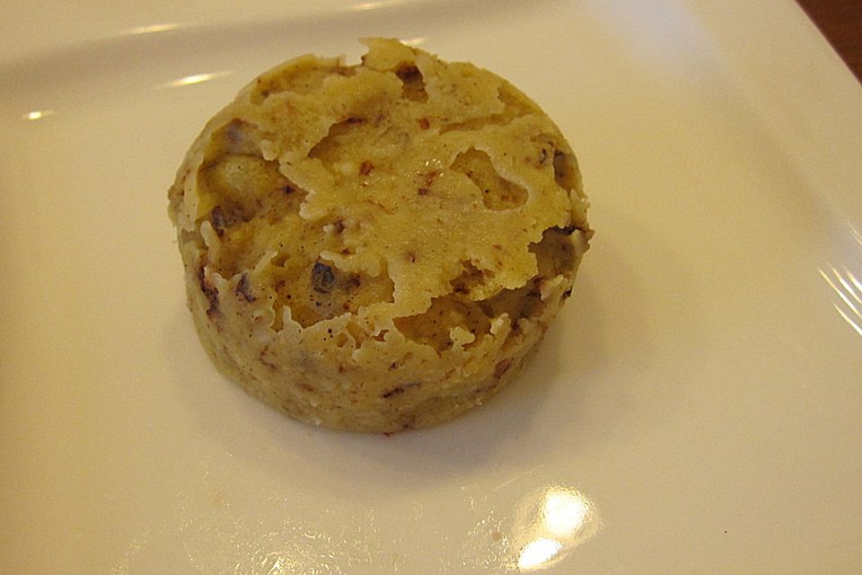 Saftiger Tassenkuchen mit Joghurt aus der Mikrowelle