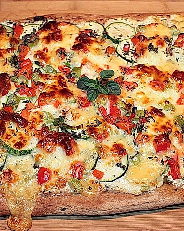 Zucchini-Lauch-Pizza