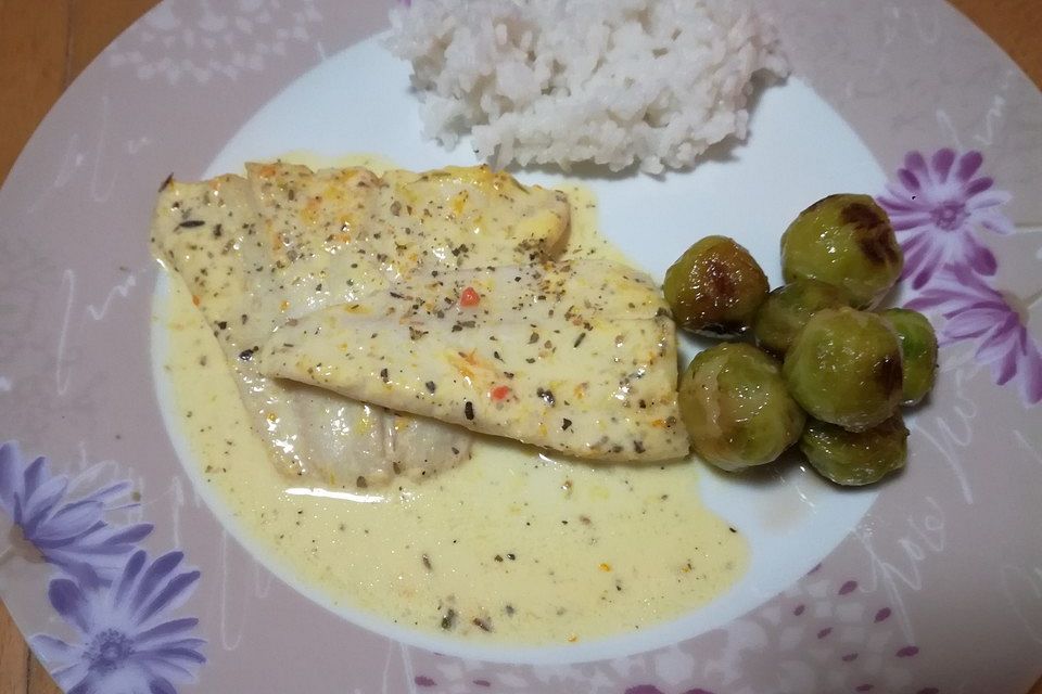 Zartes Fischfilet mit Orangen