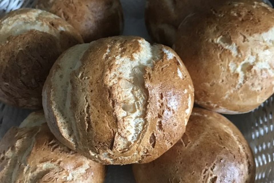 Glutenfreie Frühstücksbrötchen