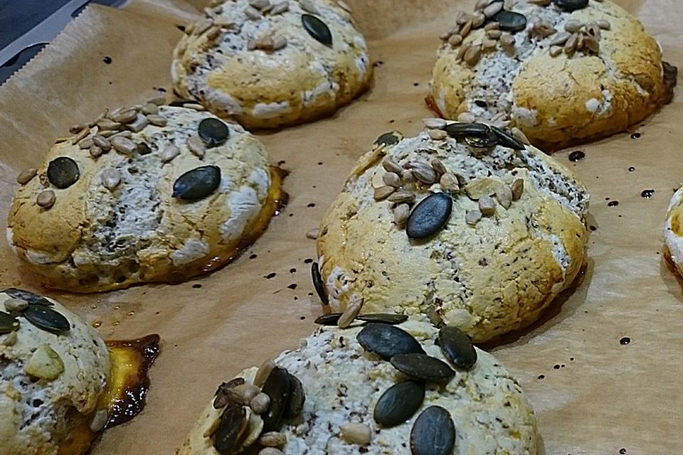 Glutenfreie Frühstücksbrötchen