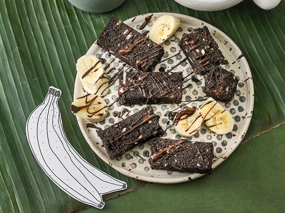 Vegane Brownies mit Bananen und Schokoladensauce von razuculi| Chefkoch