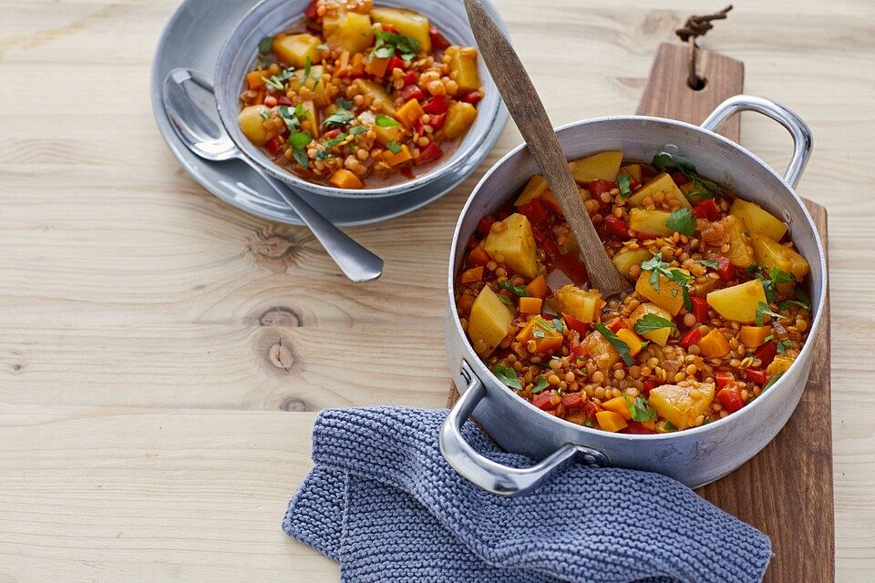 Linsen-Kartoffel-Eintopf mit Garam Masala