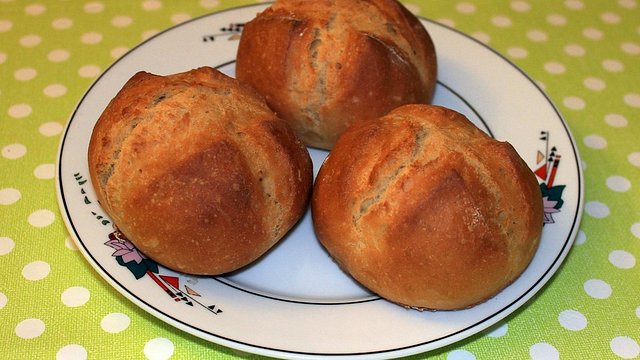 Einfache Malzbierbrötchen von Voll-Korn Einfache Malzbierbrötchen von Voll-Korn