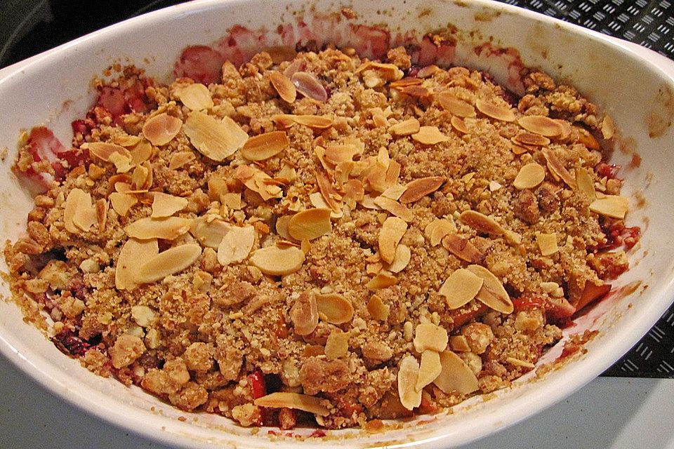 Apfel-Himbeer-Crumble