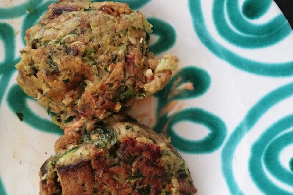 Zucchini-Brot-Puffer