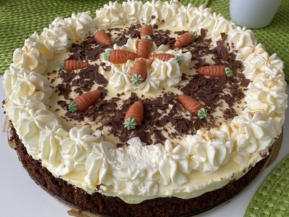 Eierlikörtorte mit saftigem Nussboden von gramalein| Chefkoch