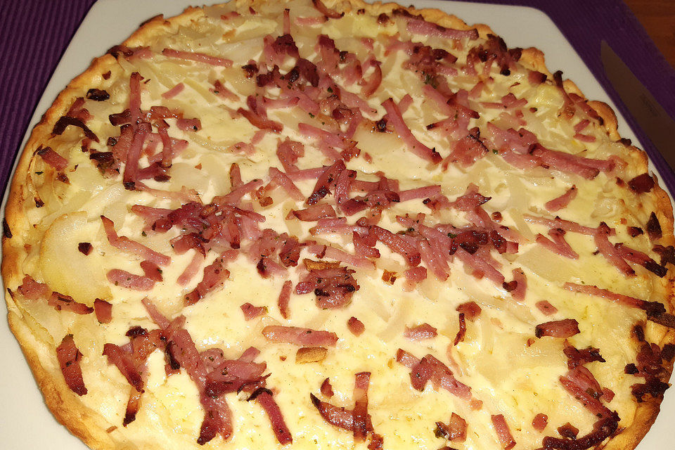 Flammkuchen Elsässer Art