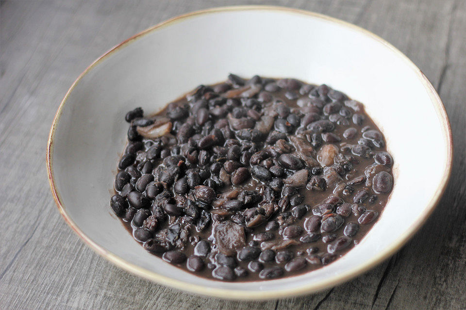 Schwarze Bohnen Suppe