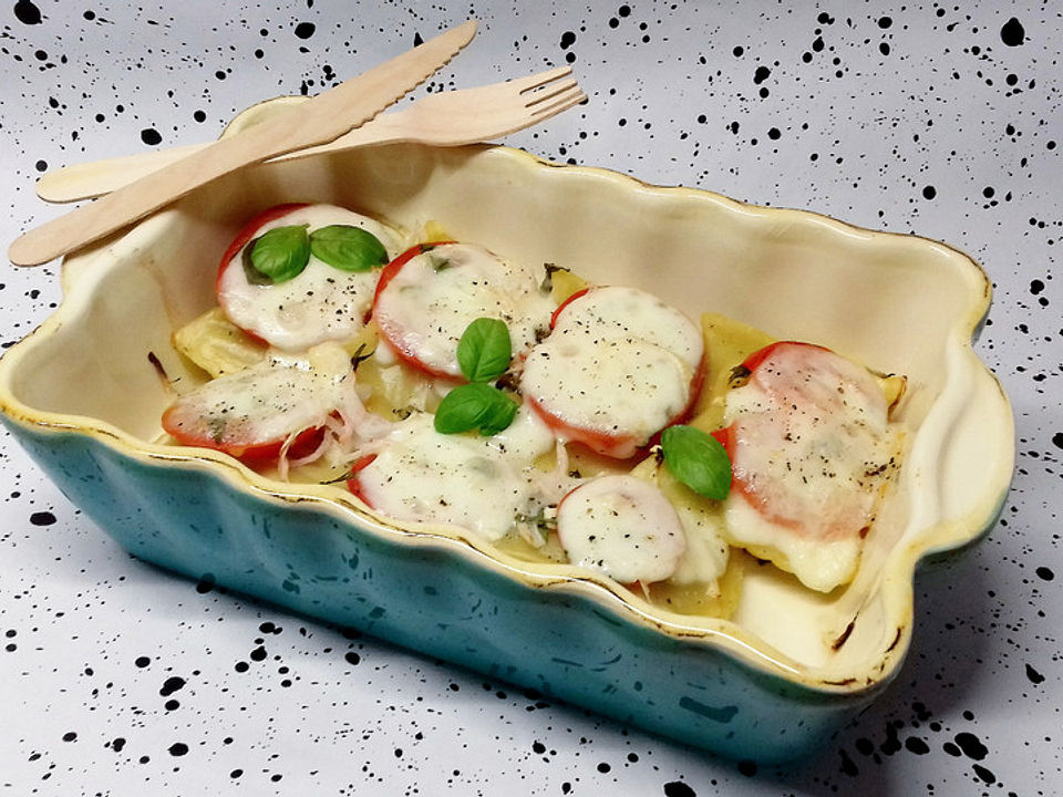 TomateMozzarella auf Maultaschen von ChateauMigraine Chefkoch