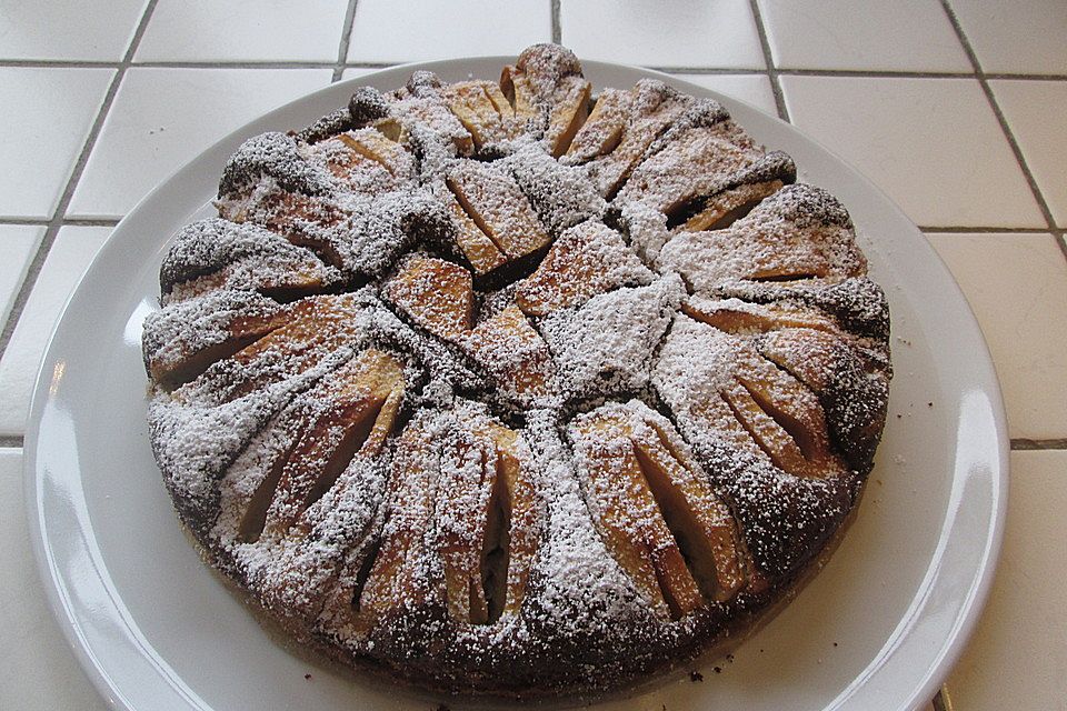 Apfel trifft Schokokuchen