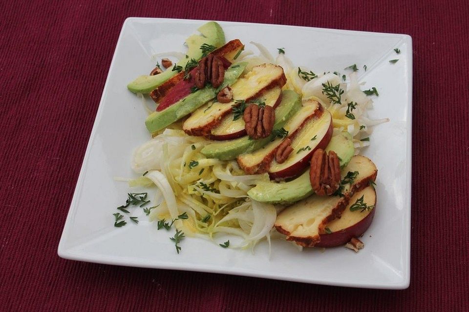 Chicoree-Avocado-Apfel-Salat