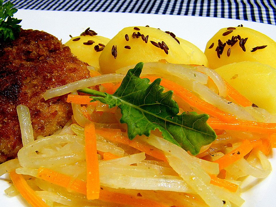 Kohlrabi-Julienne an Kümmelkartoffeln von Juulee| Chefkoch