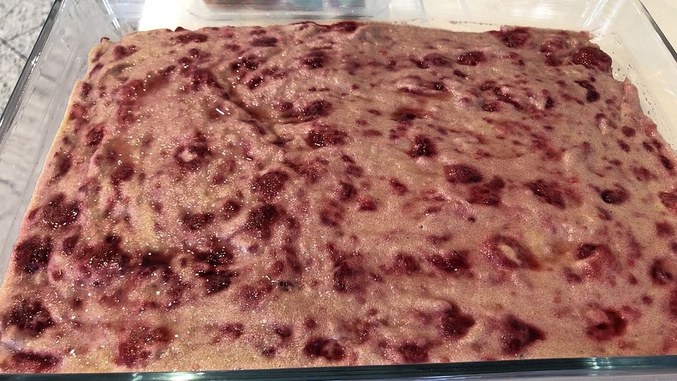 Himbeer-Mascarpone-Creme mit Schokolade und Cantuccini von _dani88_ Himbeer-Mascarpone-Creme mit Schokolade und Cantuccini von _dani88_