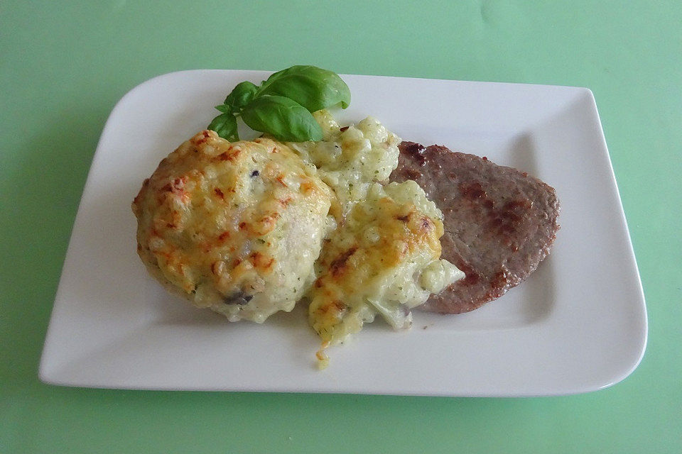 Gefüllter Kohlrabi mit Minutensteaks