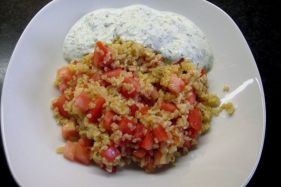 Bulgur-Pilaw mit Joghurt