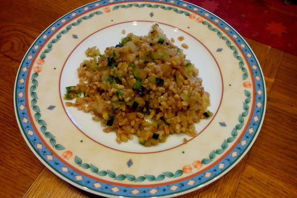 Dinkel mit Zucchini und karamellisiertem Fenchel