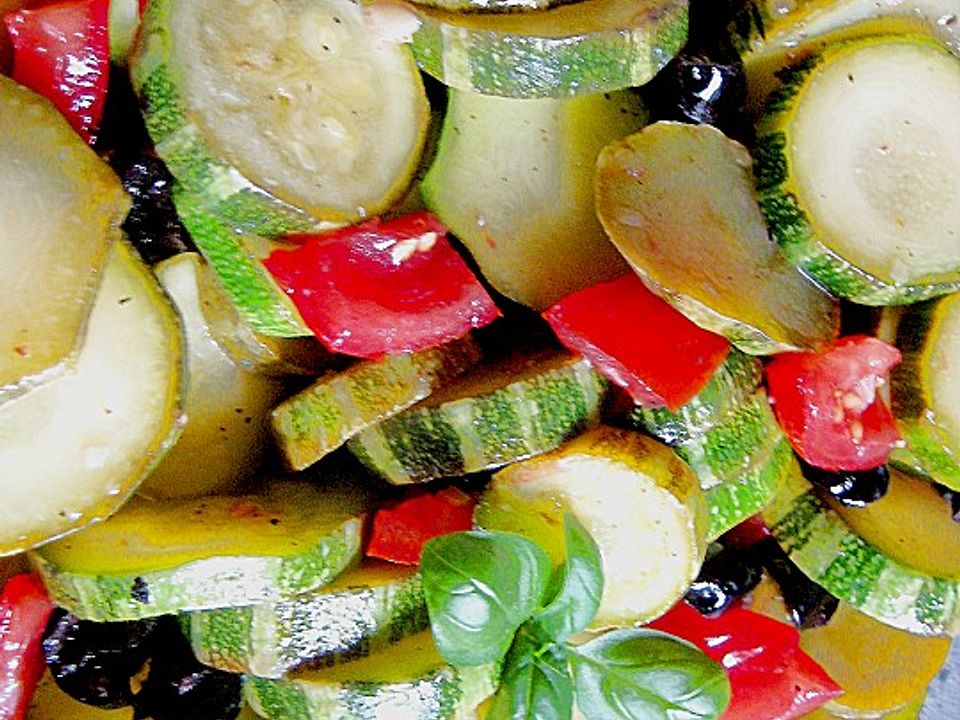 Zucchini - Salat von Merceile| Chefkoch
