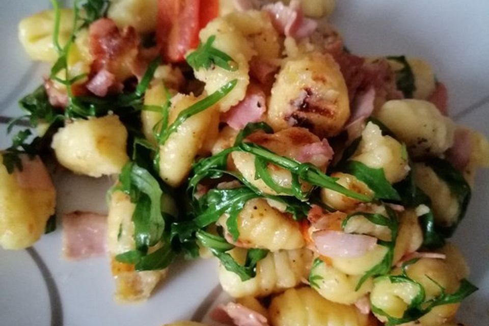 Gnocchi-Pfanne mit Rucola