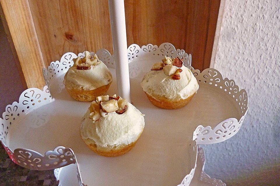 Bananen-Cupcakes mit Frischkäse-Topping