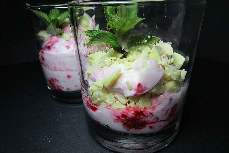 Himbeer-Quark-Mousse