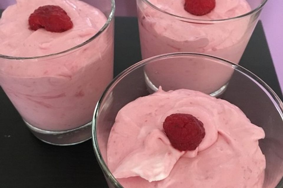 Himbeer-Quark-Mousse