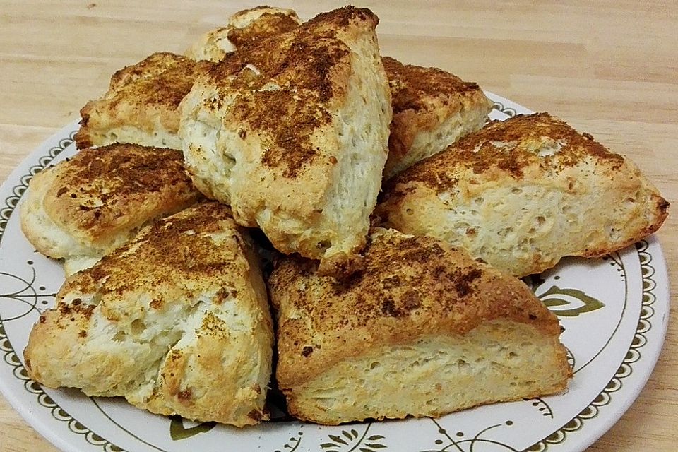 Scones mit Parmesan und Zwiebeln