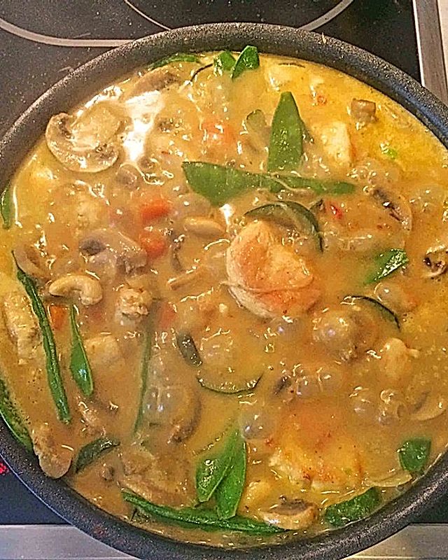 Asiatische Puten-Curry-Gemüse-Pfanne