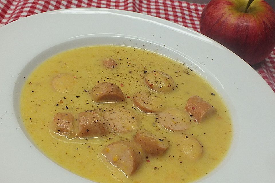 Kartoffelsuppe mit Apfel und Ingwer