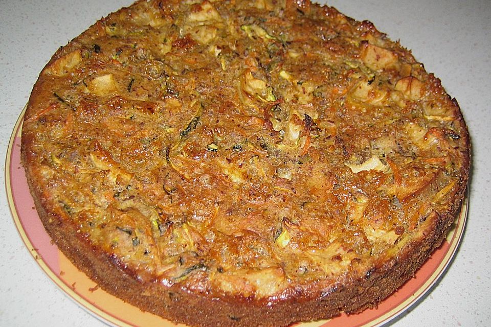 Möhren - Zucchini - Apfel - Kuchen