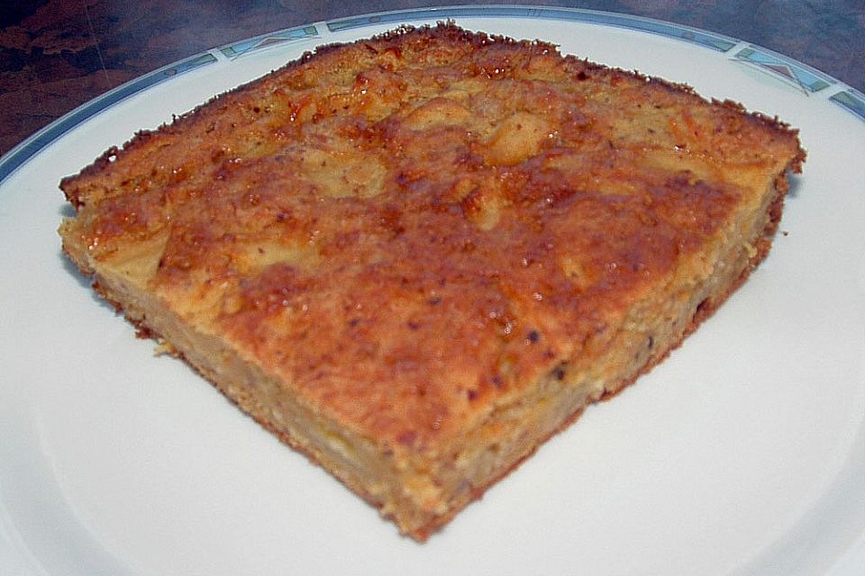 Möhren - Zucchini - Apfel - Kuchen