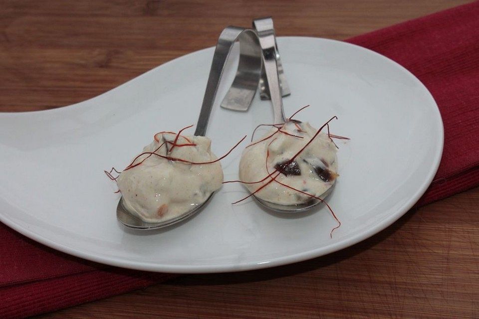 Pikanter Dattel-Frischkäse-Dip Pikanter Dattel-Frischkäse-Dip