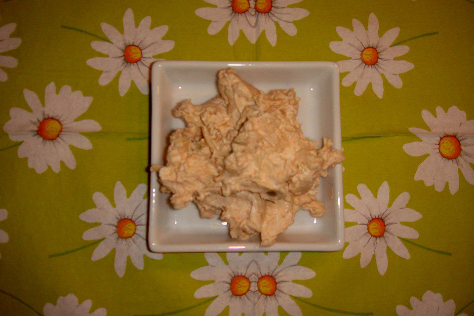 Pikanter Dattel-Frischkäse-Dip Pikanter Dattel-Frischkäse-Dip