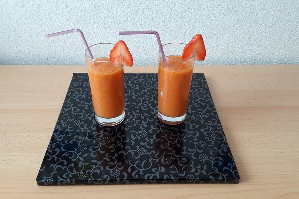 Erdbeer-Mango Smoothie