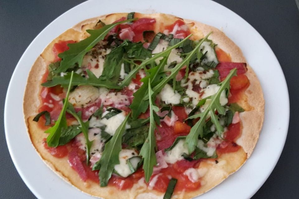 Tortilla-Pizza, besonders fettarm