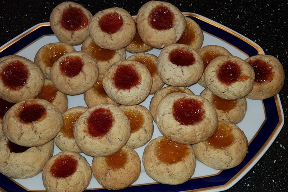 Gefüllte Marzipan-Haferflockenkekse
