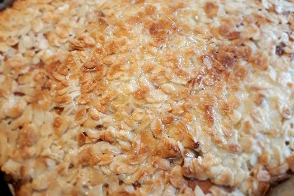 Blechkuchen - Blech-Butterkuchen Blechkuchen - Blech-Butterkuchen