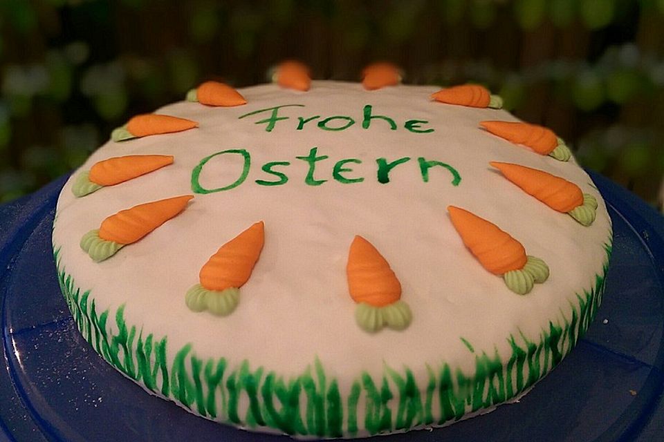 Karottenkuchen, Rüblikuchen oder Möhrenkuchen