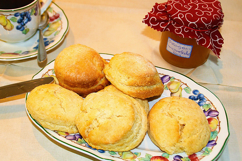 Scones zum Tee