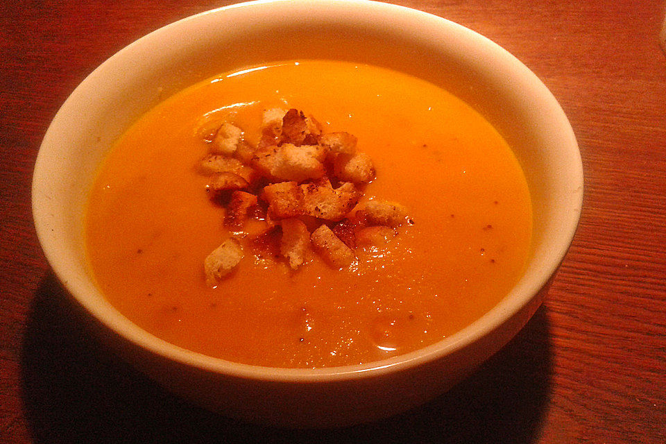 Kartoffel-Möhren-Senf-Suppe