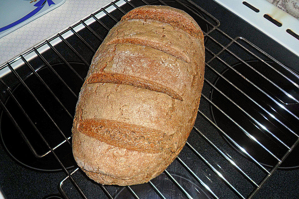 Roggenvollkornmischbrot mit Weizensauerteig nach Kasseler Art