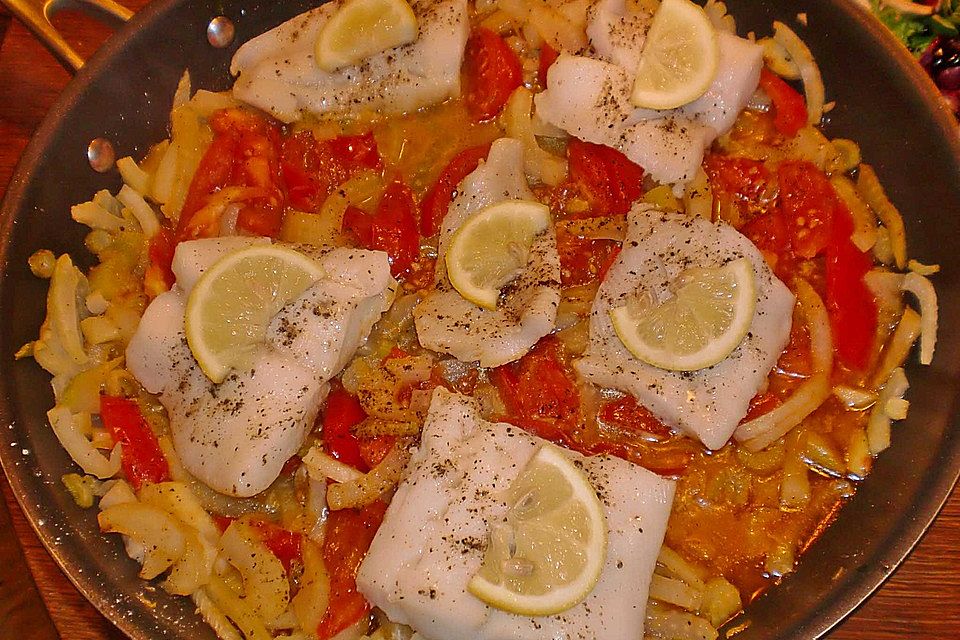 Heilbutt auf Tomaten-Fenchel-Gemüse