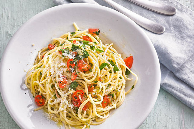 Spaghetti aglio, olio e peperoncino von marcus_hosch| Chefkoch