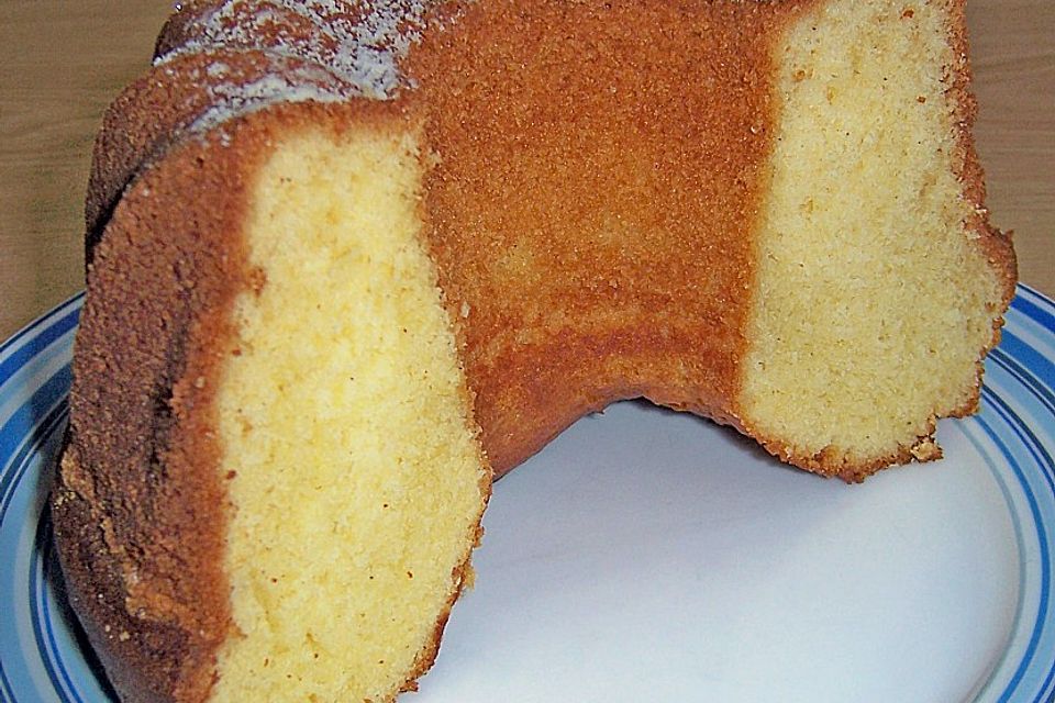 Eierlikörkuchen