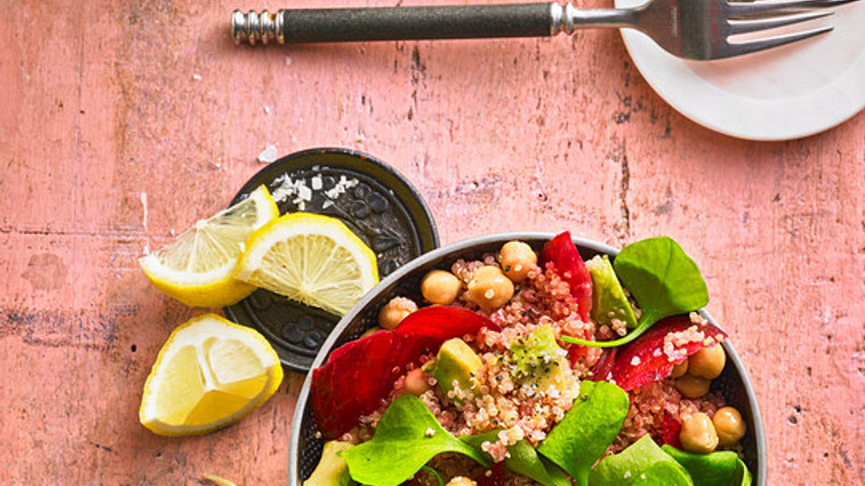 Bunter-Quinoa-Wintersalat